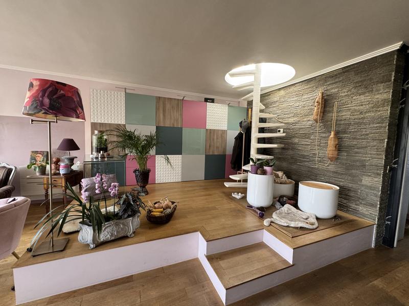 Appartement - 121 m² - 5 pièces