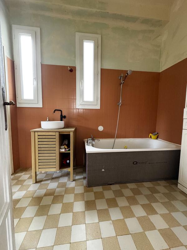 Maison ancienne - 117 m² - 4 pièces