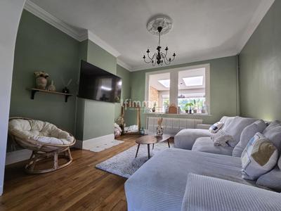 Maison - 177 m² - 6 pièces