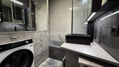 Appartement - 108 m² - 4 pièces