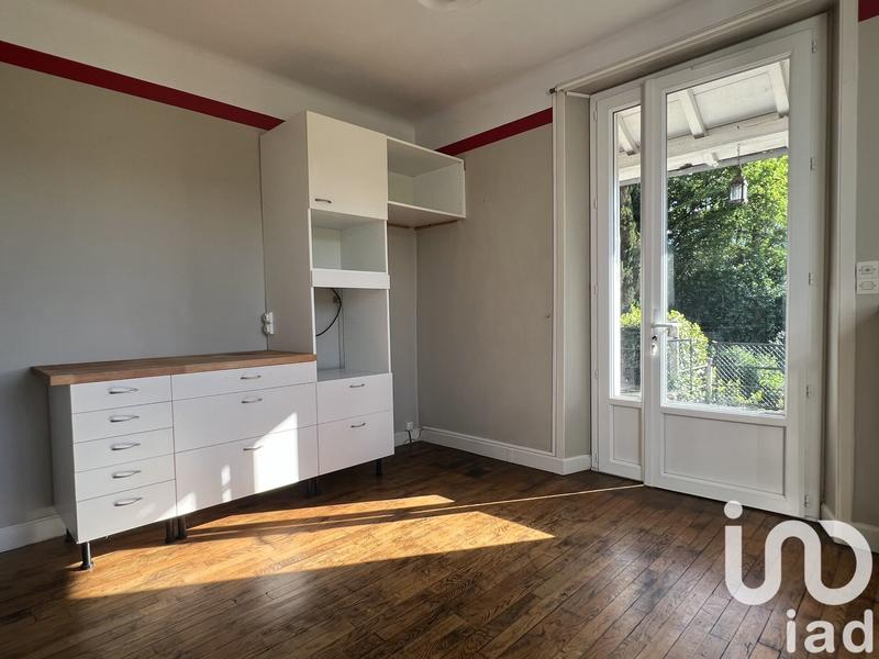 Maison - 220 m² - 9 pièces