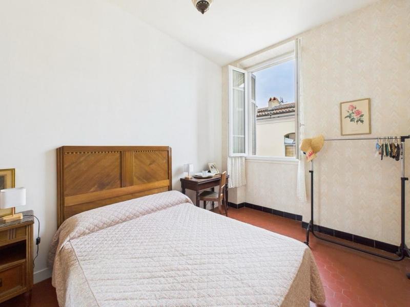 Appartement - 90 m² - 5 pièces