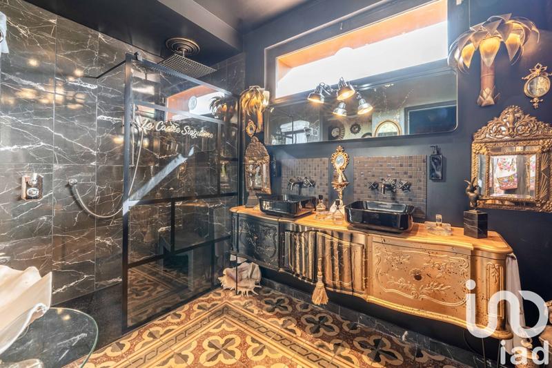 Maison de maîtres - 330 m² - 4 pièces