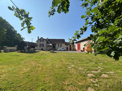 Maison - 101 m² - 4 pièces