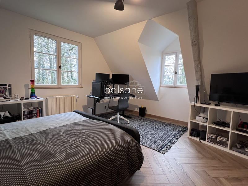 Maison - 316 m² - 10 pièces