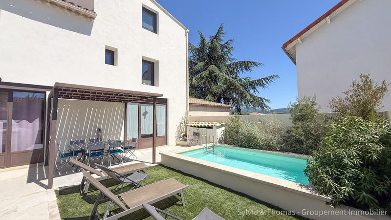 Maison de village - 159 m² - 4 pièces