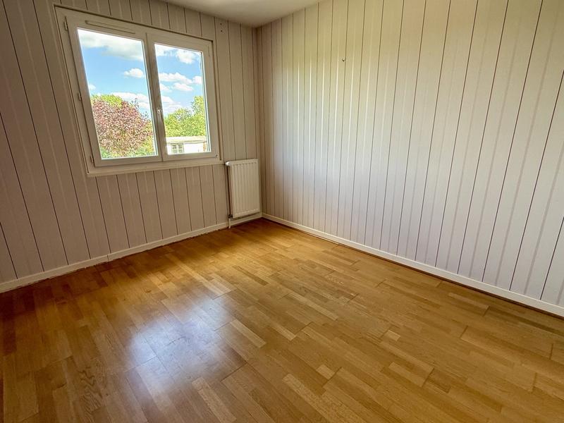 Maison - 111 m² - 6 pièces