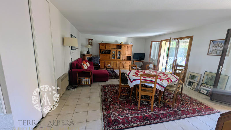 Villa - 90 m² - 4 pièces