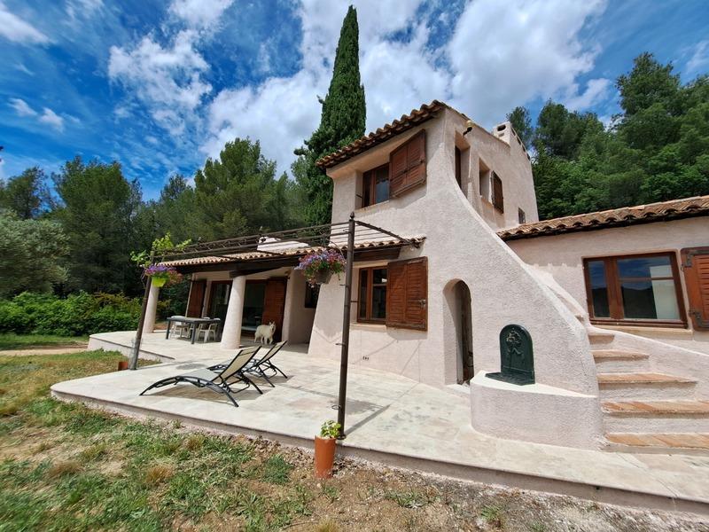 Maison - 132 m² - 6 pièces