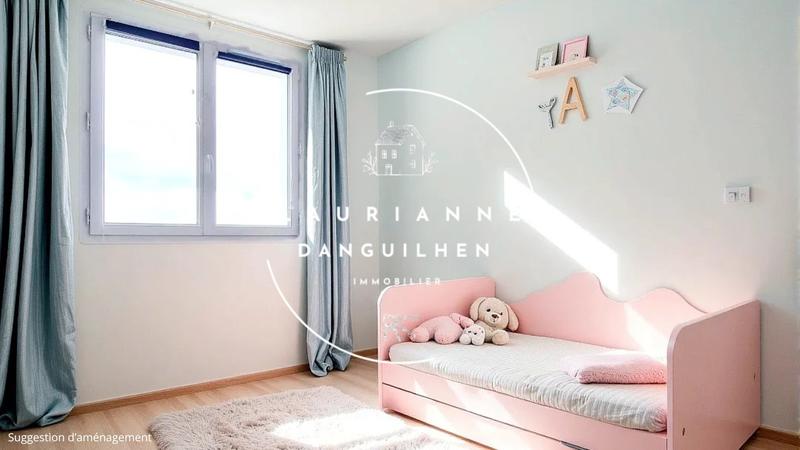 Appartement - 81 m² - 5 pièces