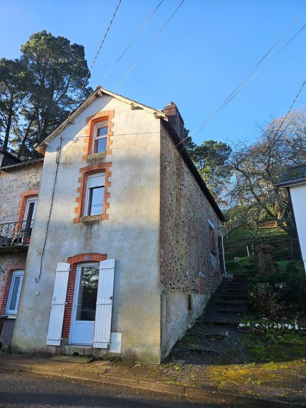 Maison - 95 m² - 6 pièces