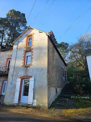 Maison - 95 m² - 6 pièces