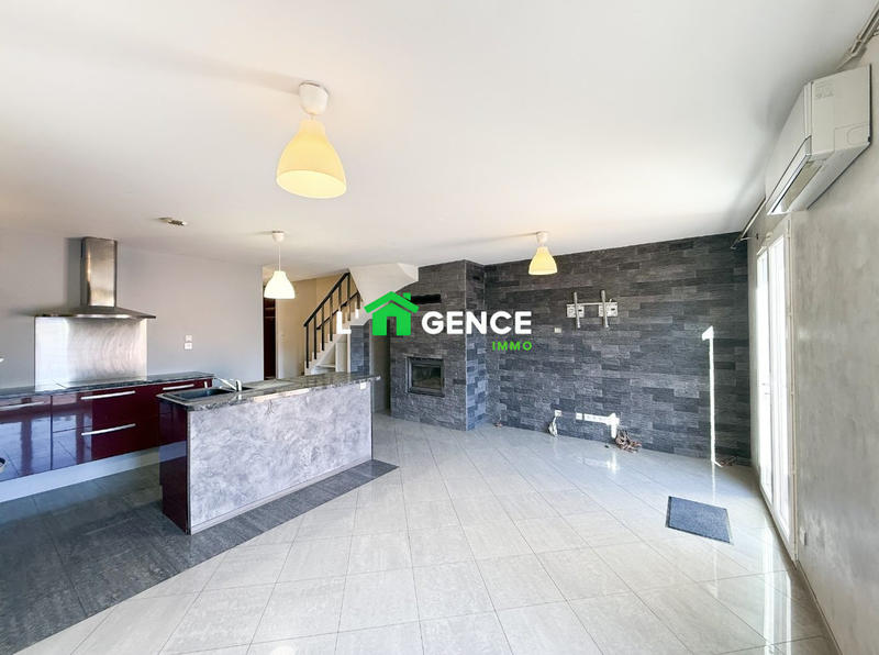 Maison - 87 m² - 4 pièces