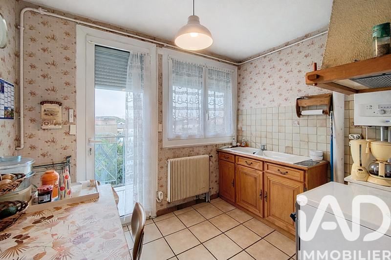 Appartement - 65 m² - 4 pièces
