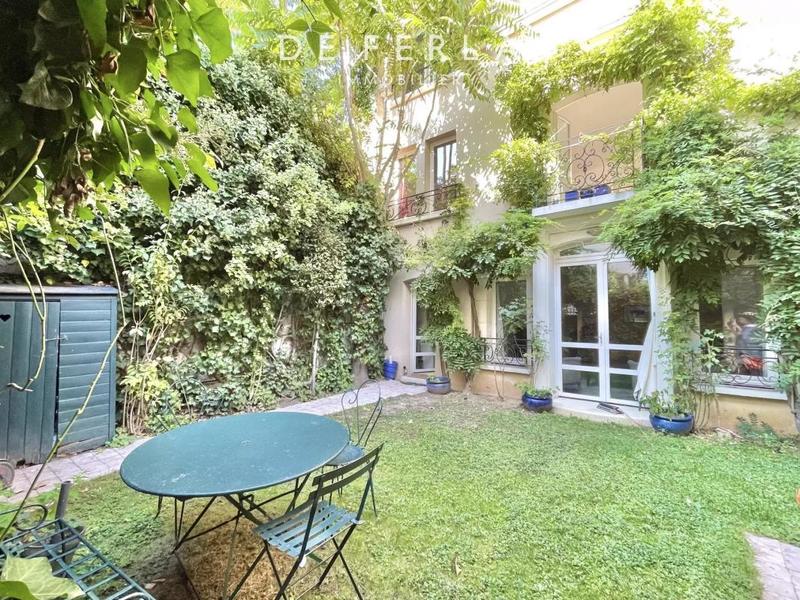 Maison - 183 m² - 7 pièces