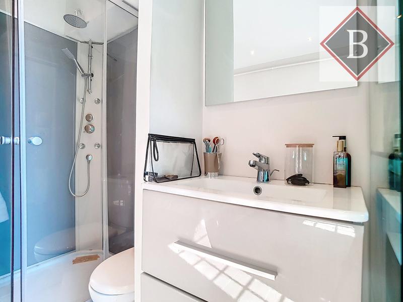 Appartement - 137 m² - 3 pièces