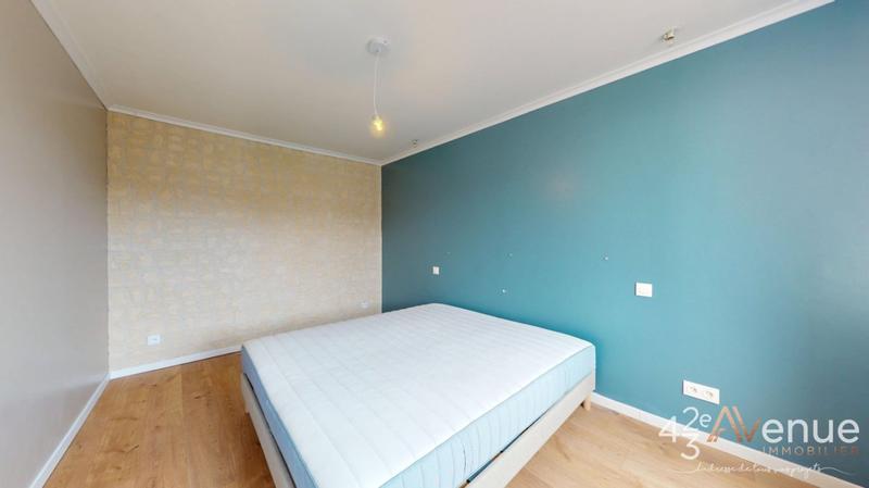 Maison - 137 m² - 7 pièces