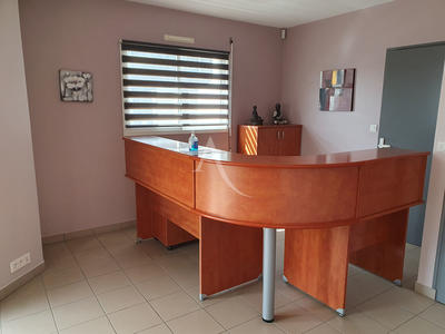Bureau - 91 m² - 4 pièces