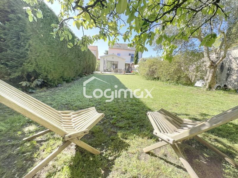 Maison - 190 m² - 7 pièces