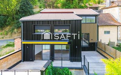 Maison - 130 m² - 4 pièces