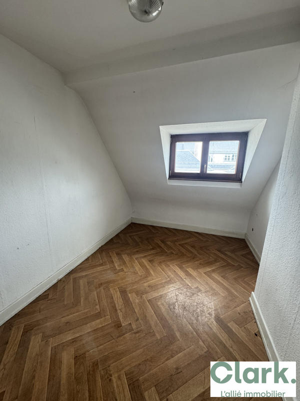 Appartement - 83 m² - 5 pièces