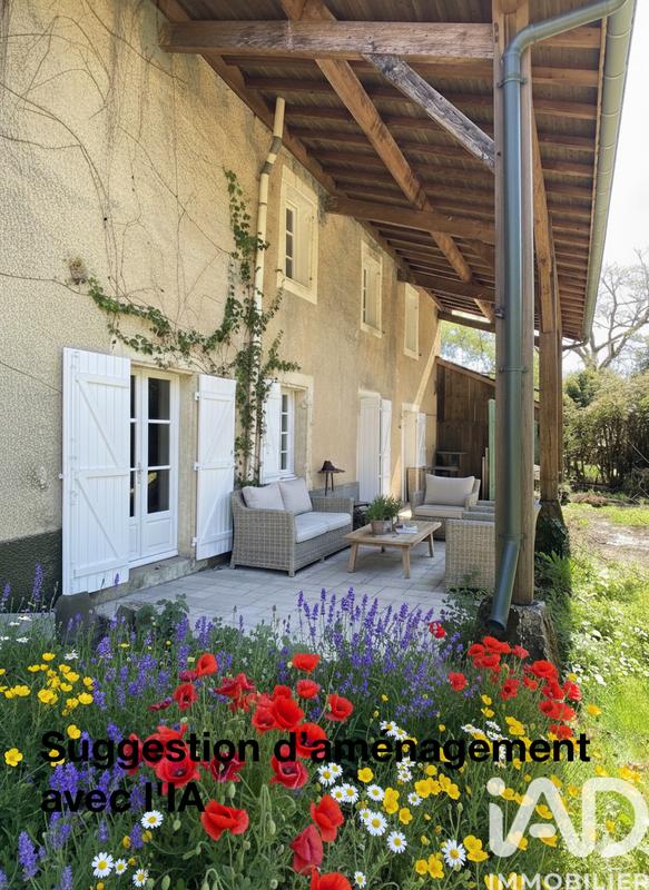 Maison - 223 m² - 8 pièces