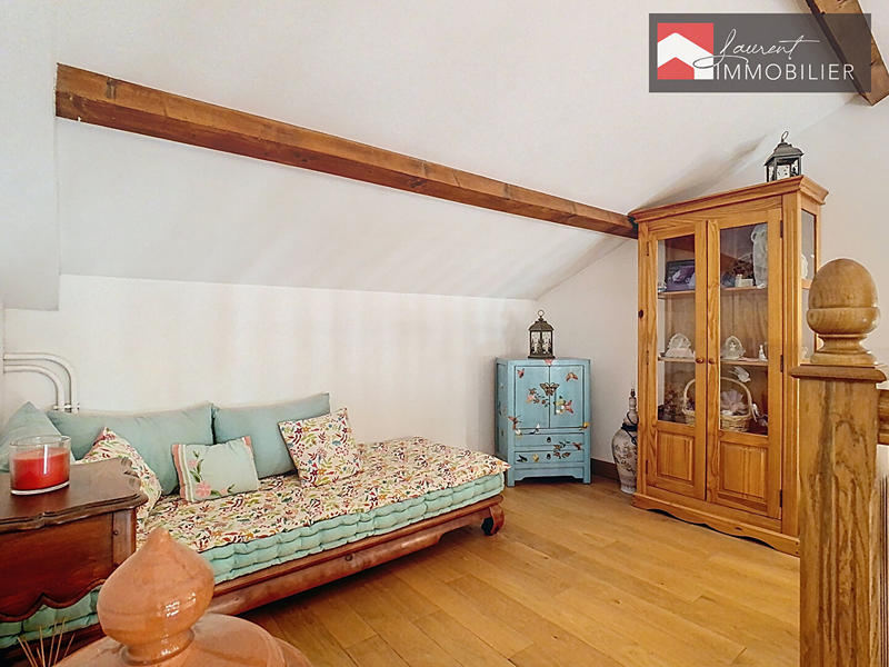 Maison - 291 m² - 6 pièces