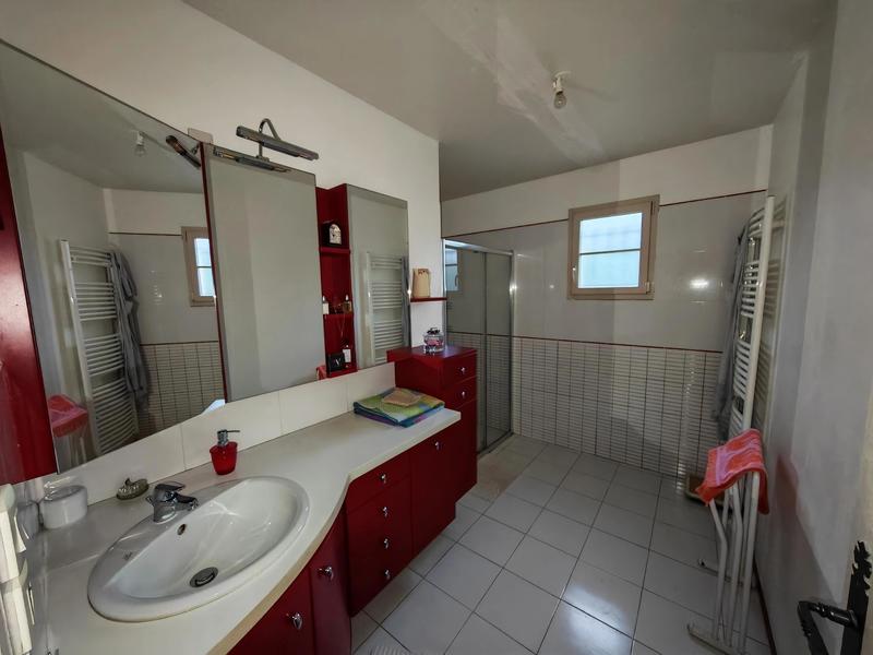 Maison - 106 m² - 4 pièces