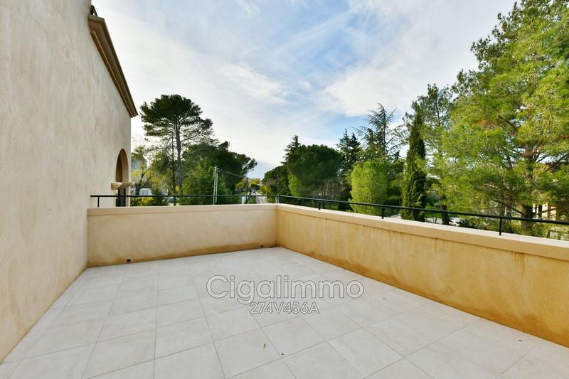 Appartement - 146 m² - 4 pièces