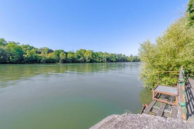 Propriété - 800 m² - 10 pièces