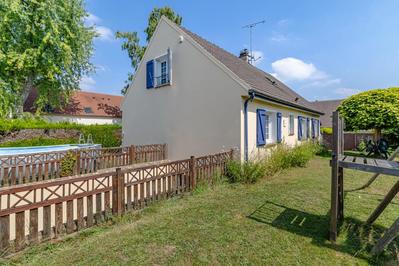 Maison - 170 m² - 6 pièces