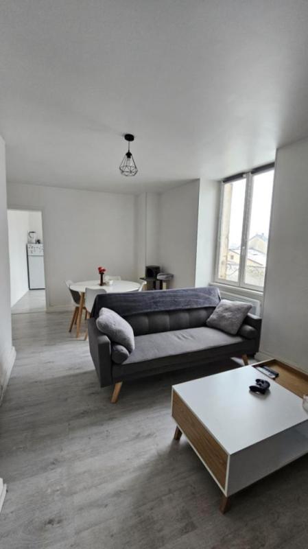 Appartement - 64 m² - 2 pièces