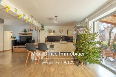 Maison - 144 m² - 5 pièces