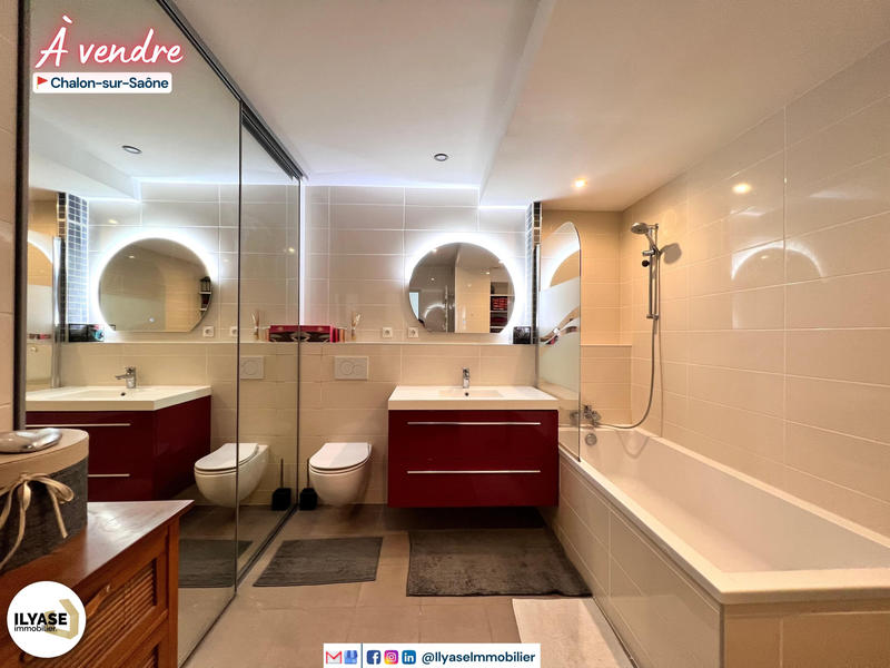 Appartement - 135 m² - 4 pièces