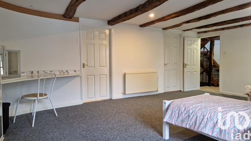 Maison - 189 m² - 8 pièces