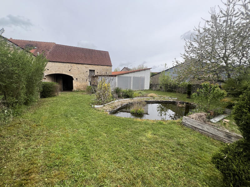 Maison - 230 m² - 5 pièces