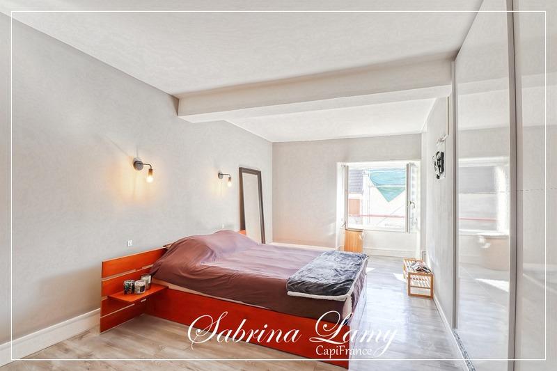 Maison - 103 m² - 4 pièces