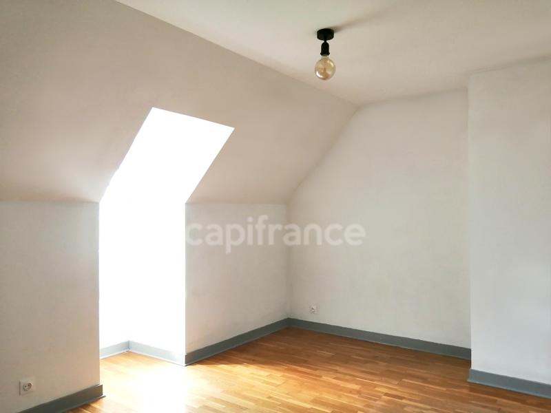 Maison - 151 m² - 7 pièces