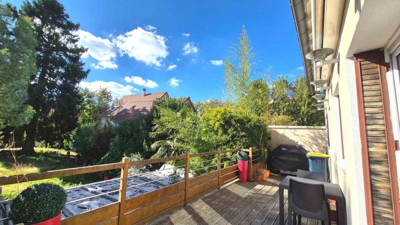 Maison - 185 m² - 7 pièces