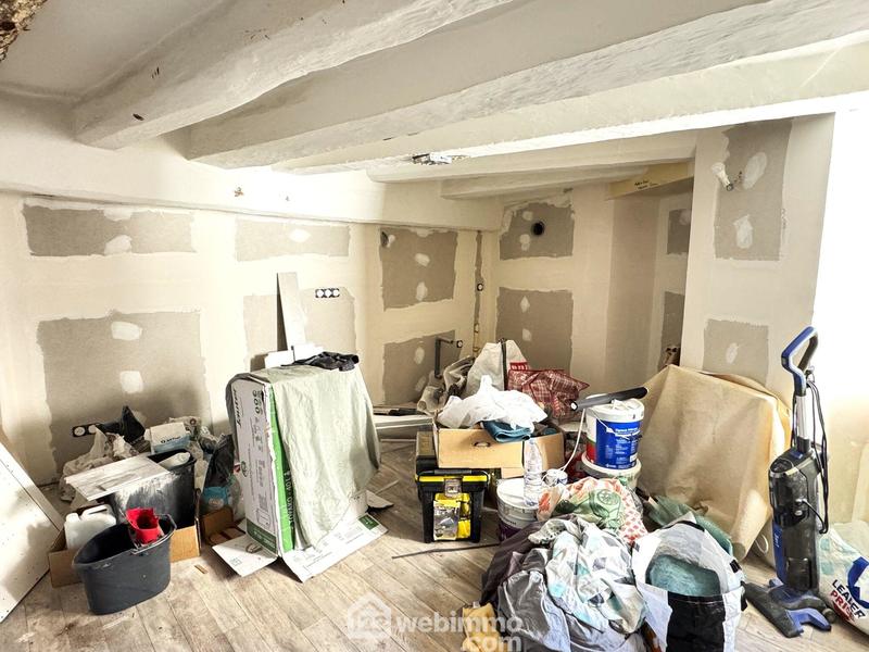 Immeuble - 180 m² - 11 pièces