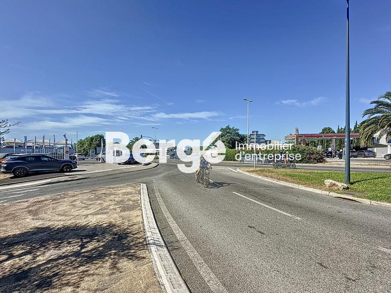 Local commercial - 250 m²