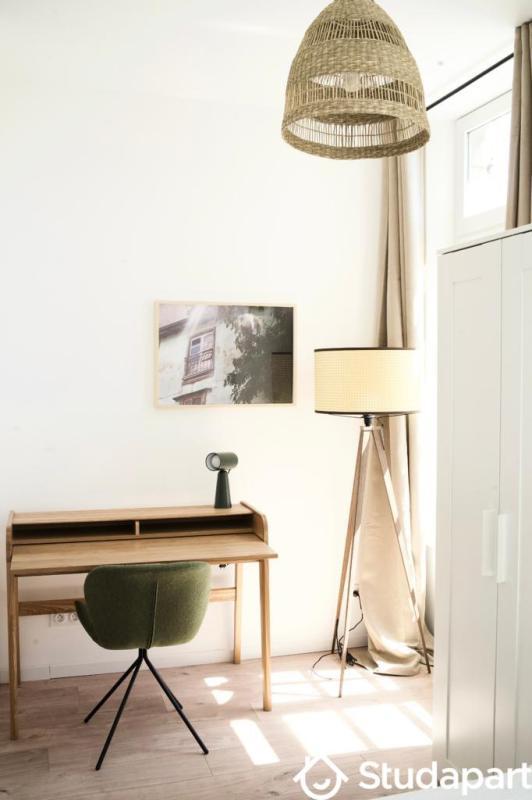 Chambre - 13 m² - 1 pièce