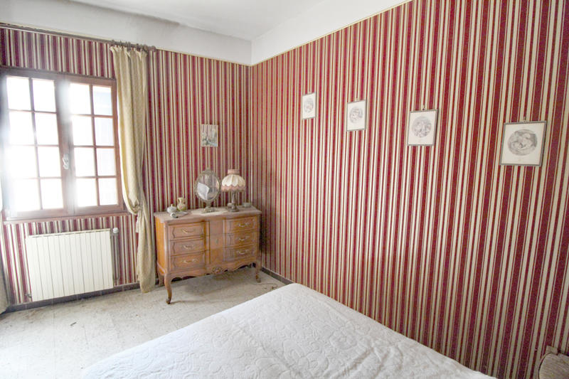 Maison - 450 m² - 12 pièces