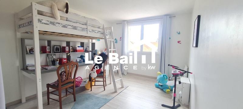 Maison - 152 m² - 7 pièces