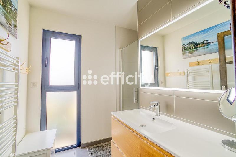 Villa - 153 m² - 5 pièces