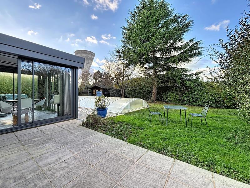 Maison - 160 m² - 7 pièces