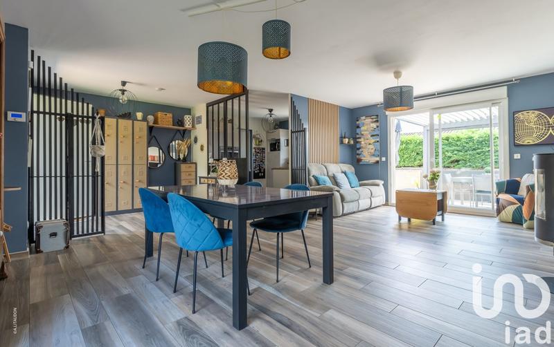 Maison - 100 m² - 5 pièces