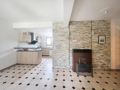 Pavillon - 150 m² - 6 pièces