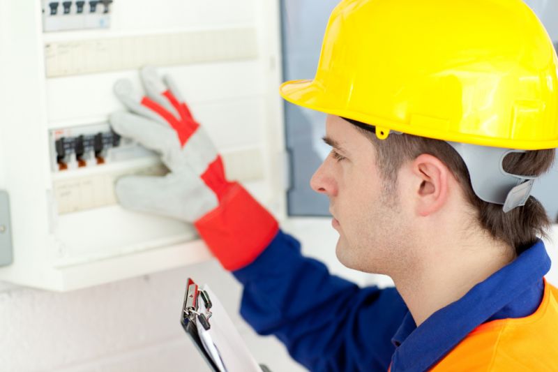 Electricien la Verrière - Ouvert 24h/24