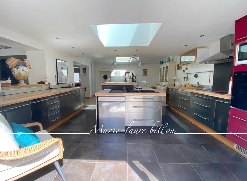 Maison de ville - 184 m² - 6 pièces